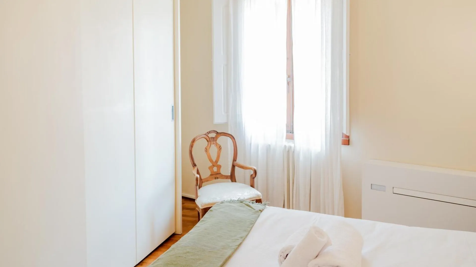 Casa Anna - Charming Central Apartment Floransa