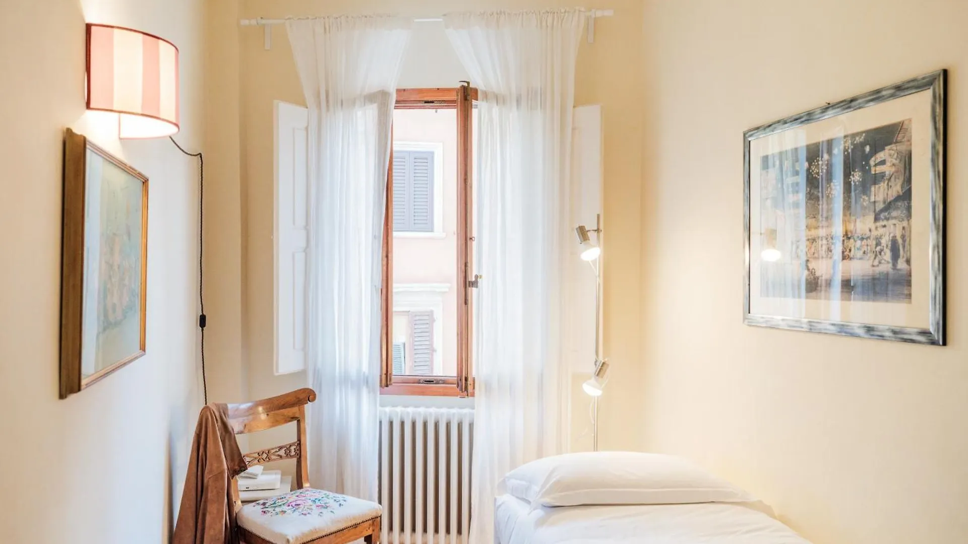 Casa Anna - Charming Central Apartment Florence Italy